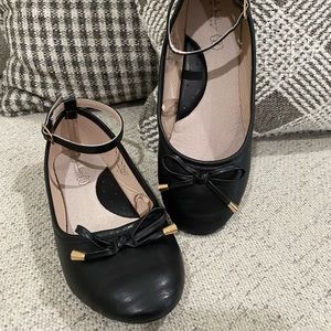 Girls Black Flats